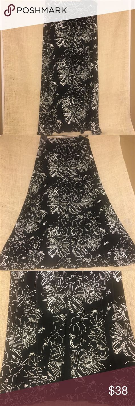 Brand Briggs New York Color Black Size 12 Petite Fabric Polyester & Spandex Smoke free Pre owned Same daynext day shipping . . Briggs new york skirts